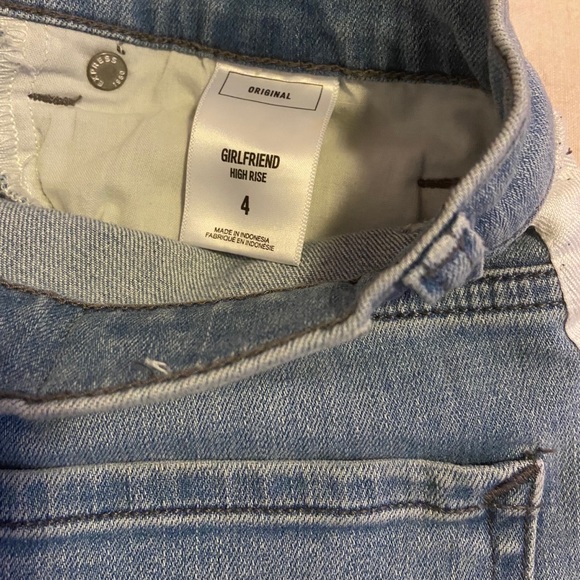 Girlfriend denim with side stripe - Picture 5 of 5